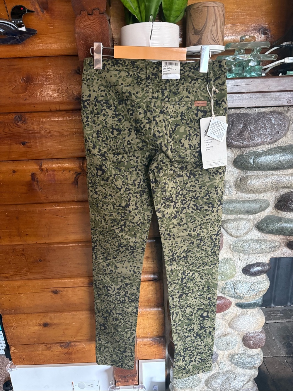 NWT Carhartt WIP Xโ Riot Pant discontinued Camo Skinny Pants Witchita 28